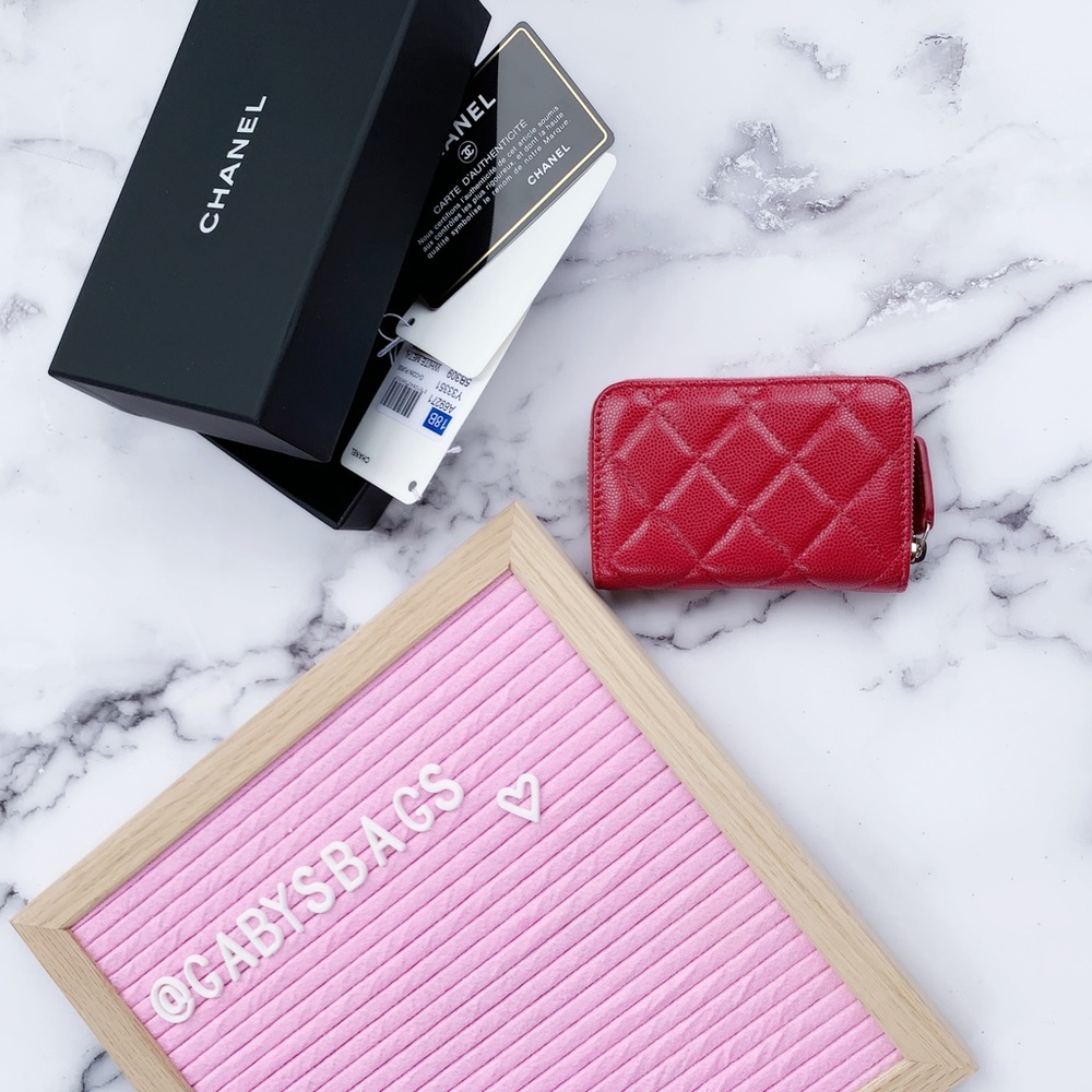 SOLD😭😭NWT CHANEL Coin Card Holder Wallet 18B Red - Picture 6 of 7